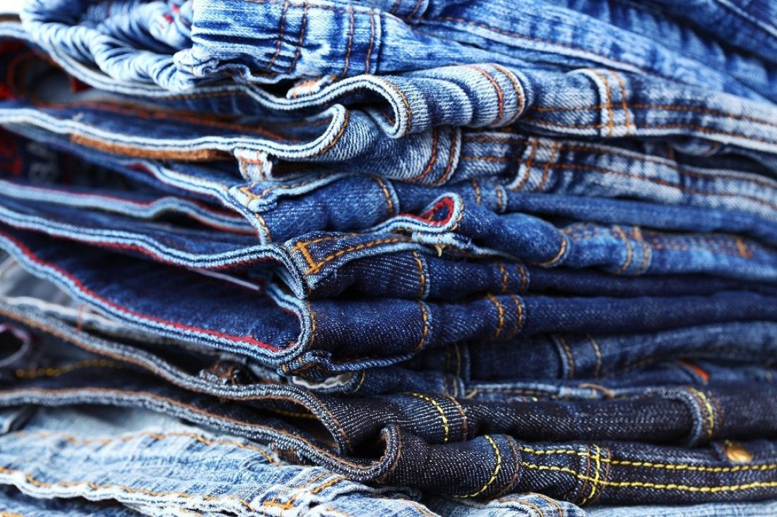 Как выбрать ткань для джинсов: стрейч, ломаная саржа или джин – что лучше?